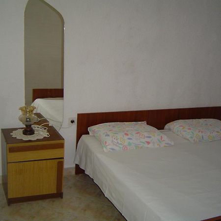 Apartmani Lukin เบทินา ภายนอก รูปภาพ